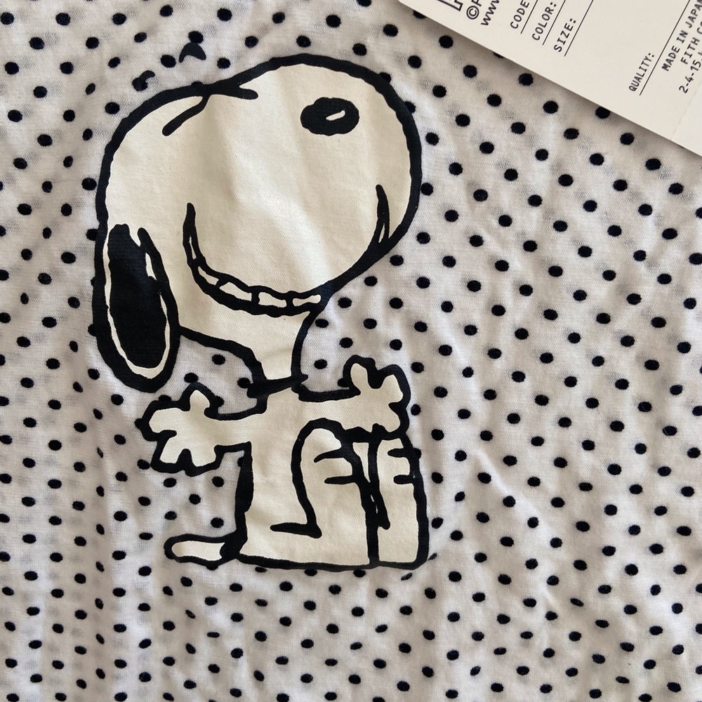 Snoopy short sleeve Boutique T Shirt by Fith